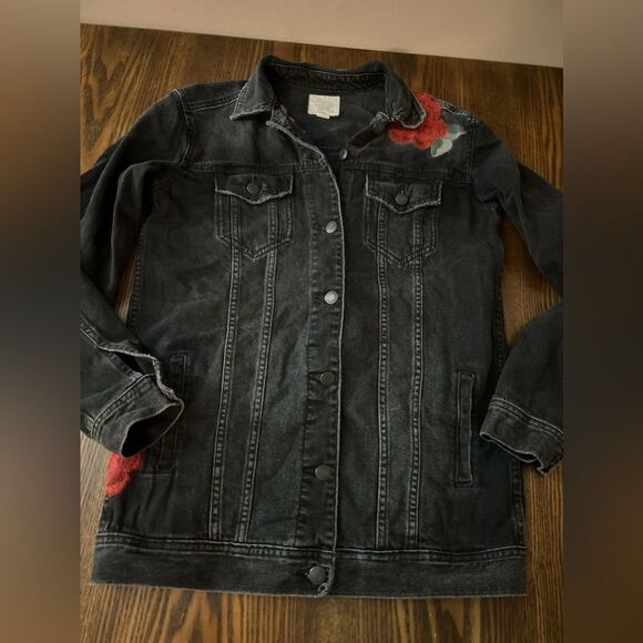 American Eagle Women's XS Embroidered Floral Long Denim Jean Jacket Black rose - Picture 8 of 16